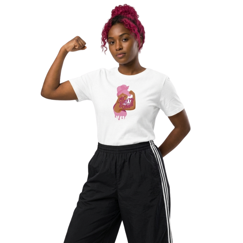 Feministisches Bio-T-Shirt mit Rippkragen - my body my choice