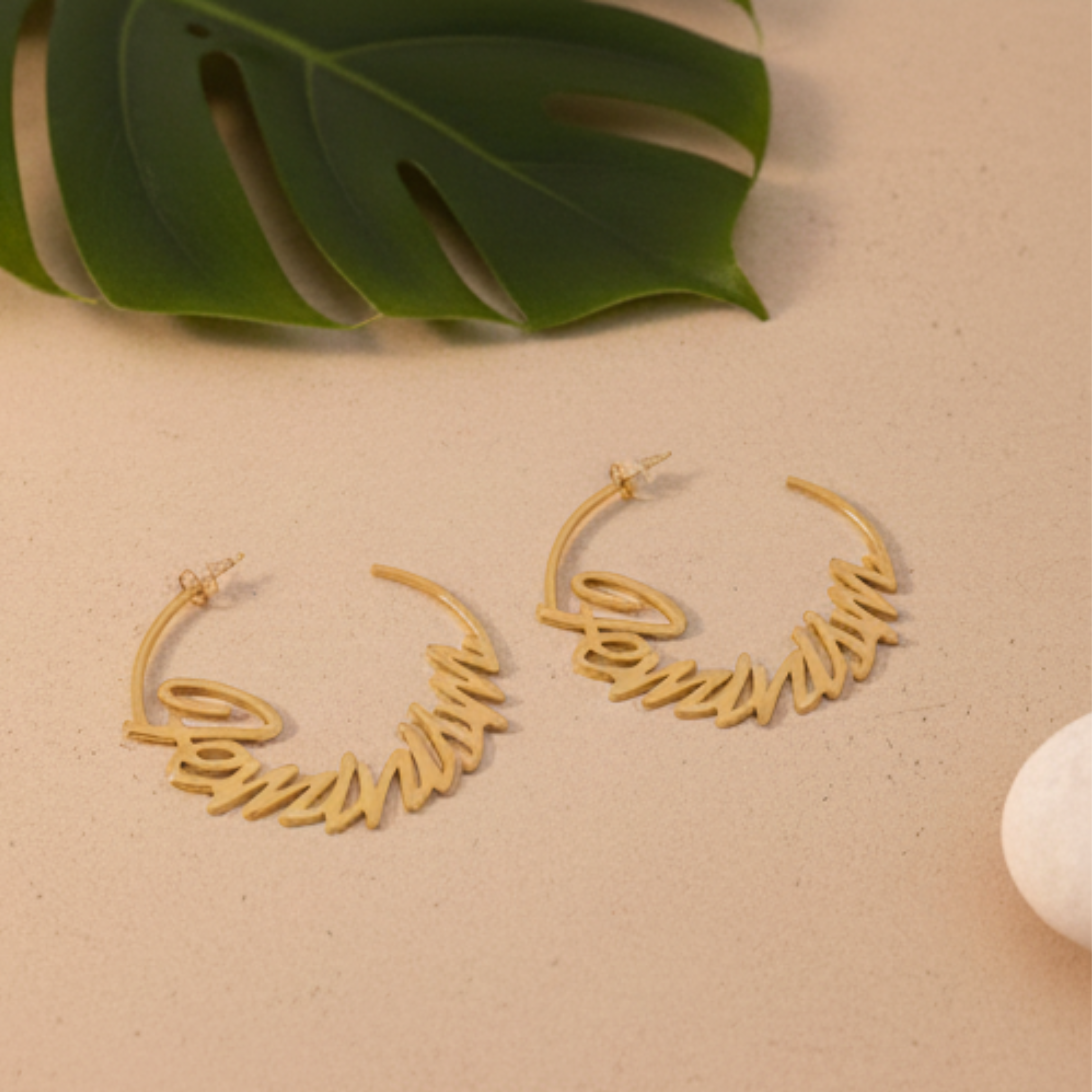 Feminism Creolen Hoops Gold