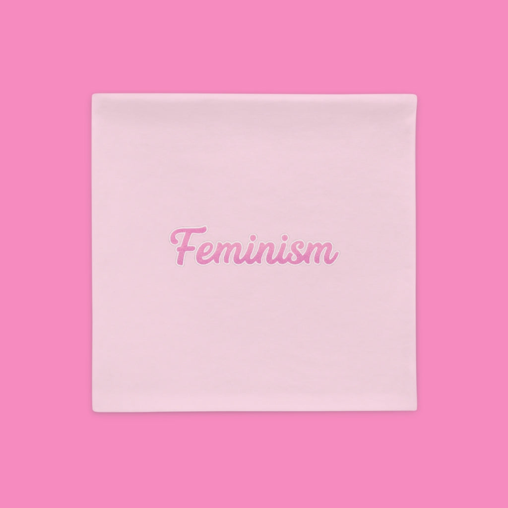 Feminism Kissenbezug in Pink – feministisches Statement-Dekokissen aus 100% Polyester, maschinenwaschbar, erhältlich in 3 Größen – Bling Bling Feministas