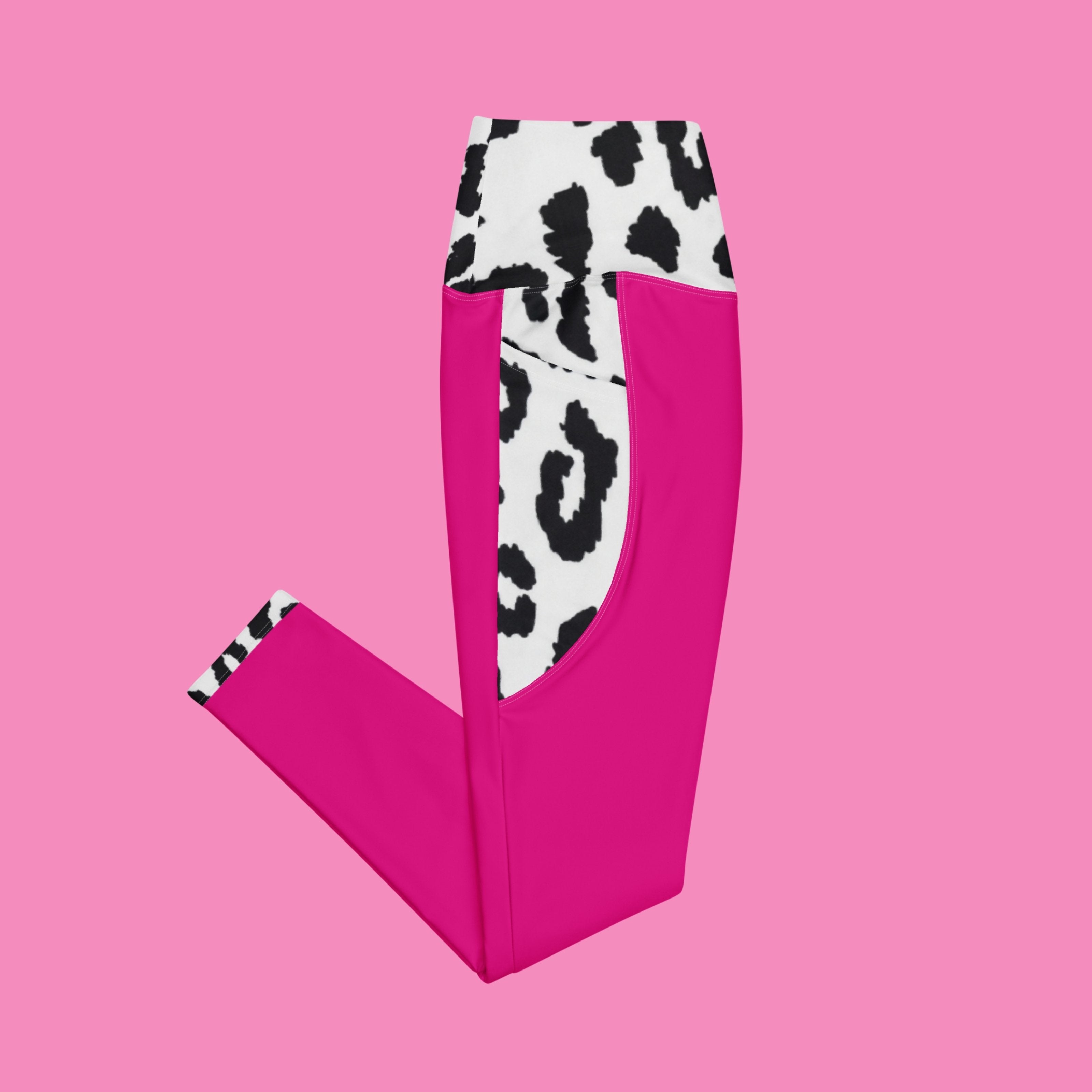 Semikomprimierte Leggings mit Leo Aufdruck – nachhaltig & komfortabel, Bling Bling Feministas