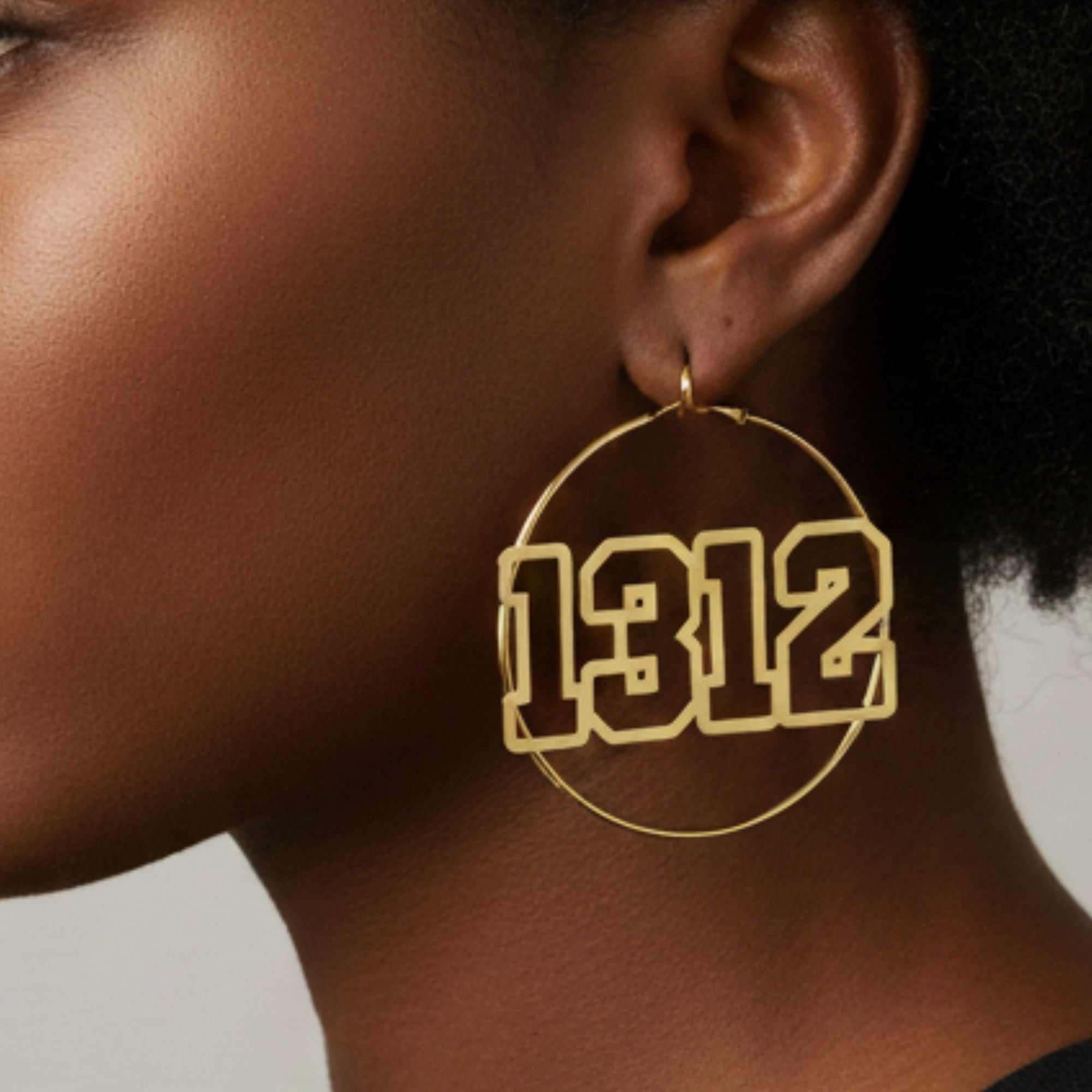 1312 Creolen Hoops Gold – Politische Edelstahl-Ohrringe in 6 Größen