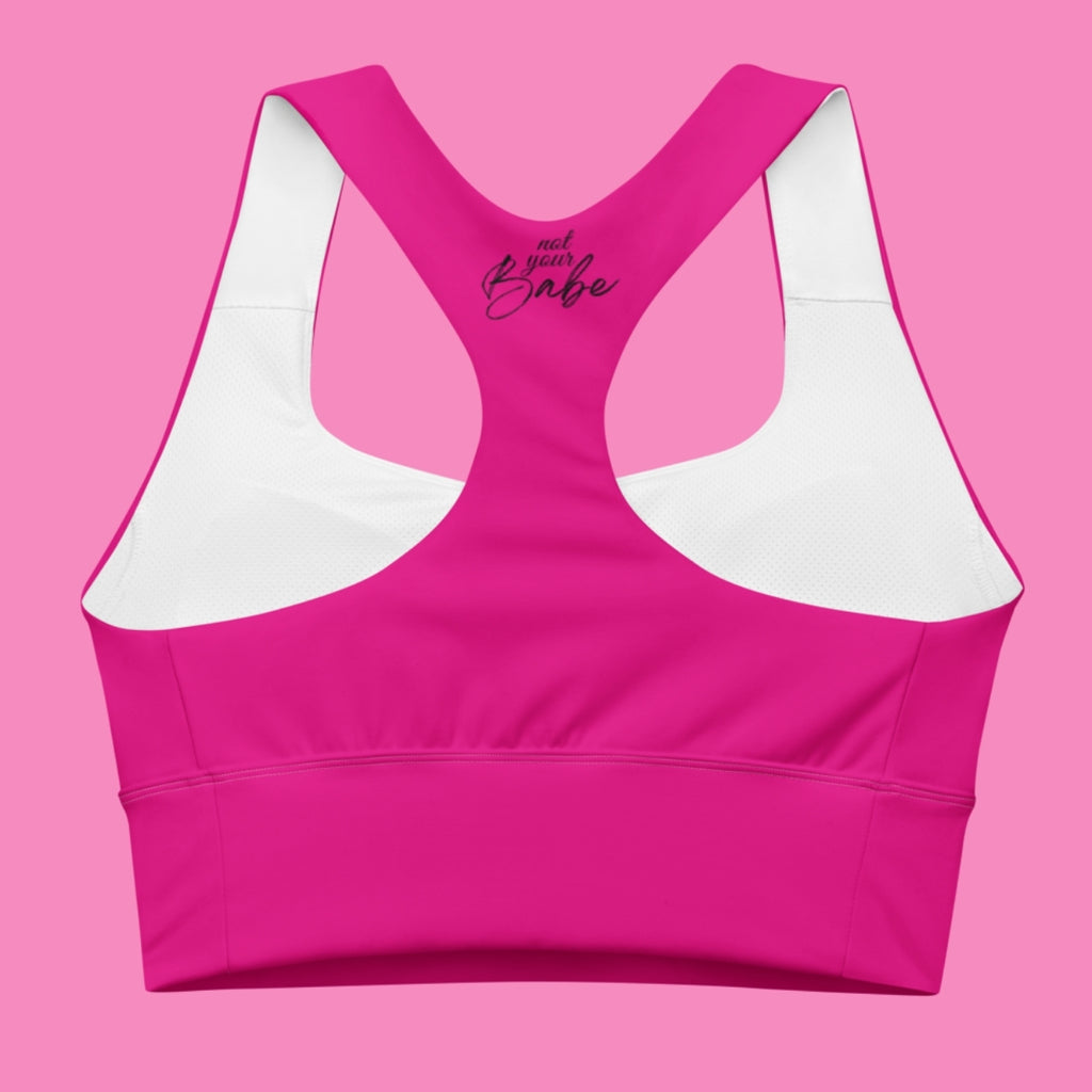 Not Your Babe Longline Sport-BH in Pink – feministischer Recycling-Sportbra mit Aufdruck – Bling Bling Feministas