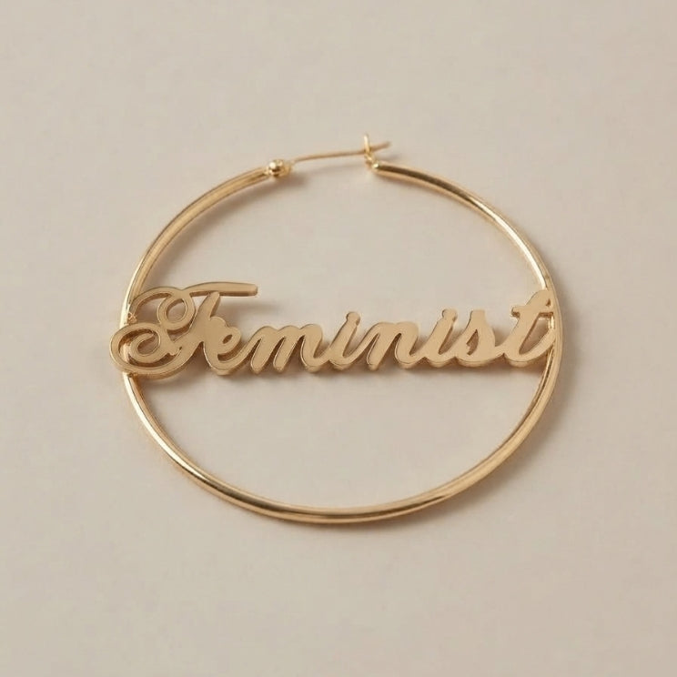Feminist Creolen Hoops in Gold und Silber aus Edelstahl – feministische Statement-Ohrringe in 2 Größen – Bling Bling Feministas