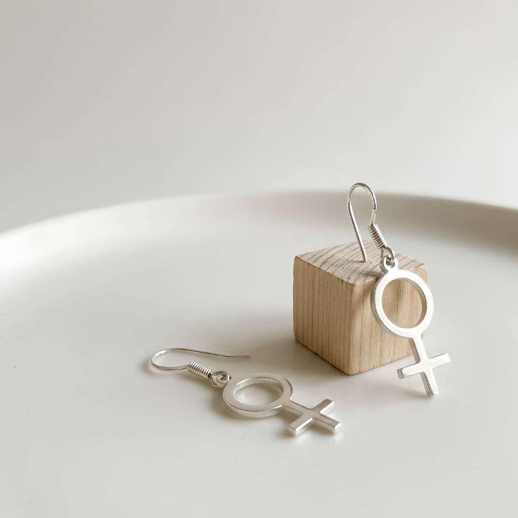 Venus Symbol Ohrringe Edelstahl – Silber - Bling Bling Feministas