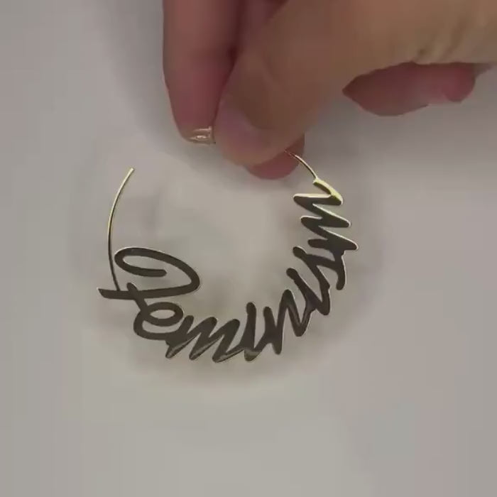 Feminism Creolen Ohrringe aus Gold und hartem Edelstahl von Bling Bling Feministas