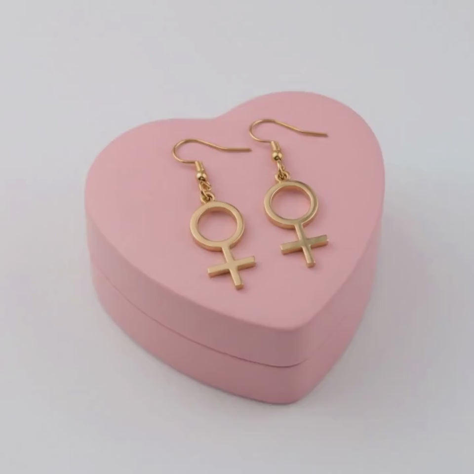 Produktvideo: Venus Symbol Ohrringe Edelstahl – Silber - Bling Bling Feministas